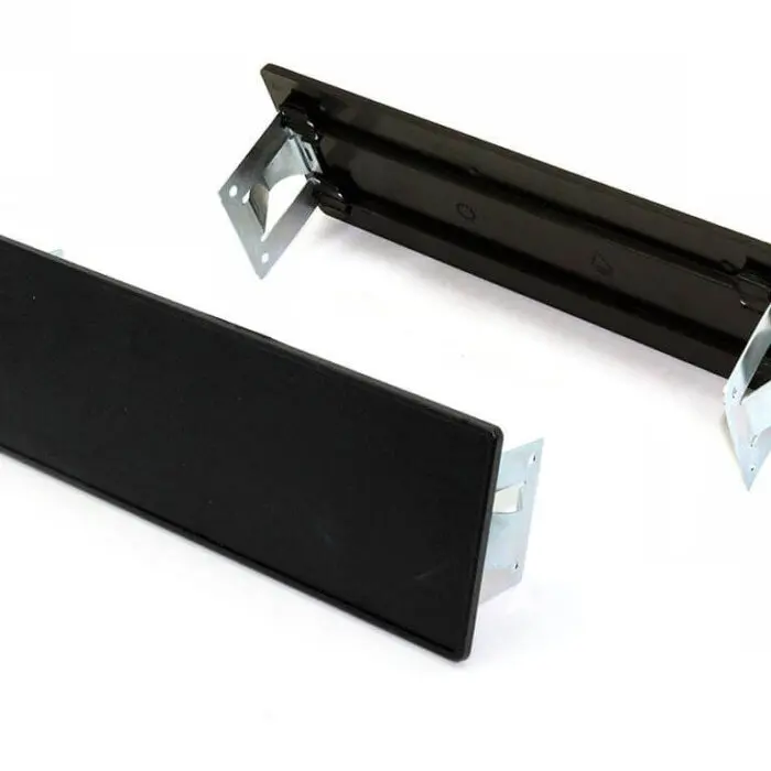 Radioramme Blanking panel with side clips