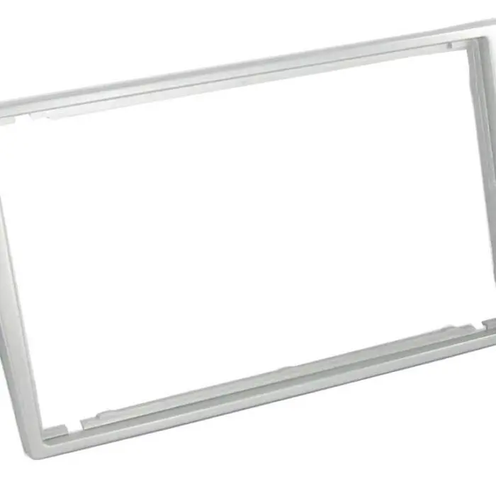 Radioramme Vauxhall <06 Shiny Silver