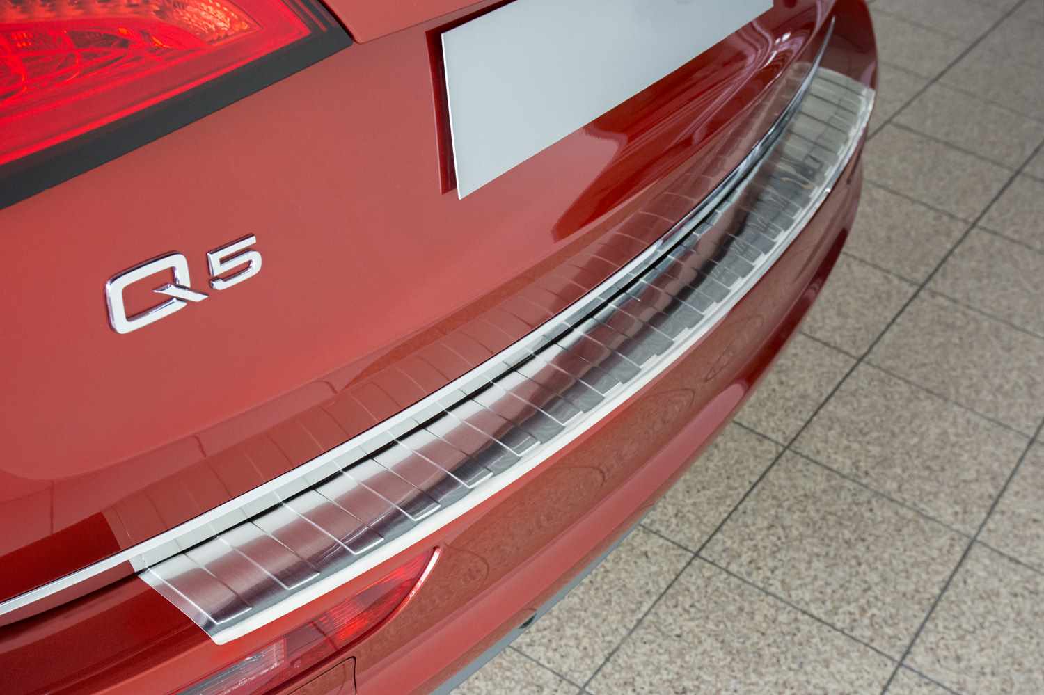 Ladekant alu Audi Q5 11/2008 - 12/2016 Facelift