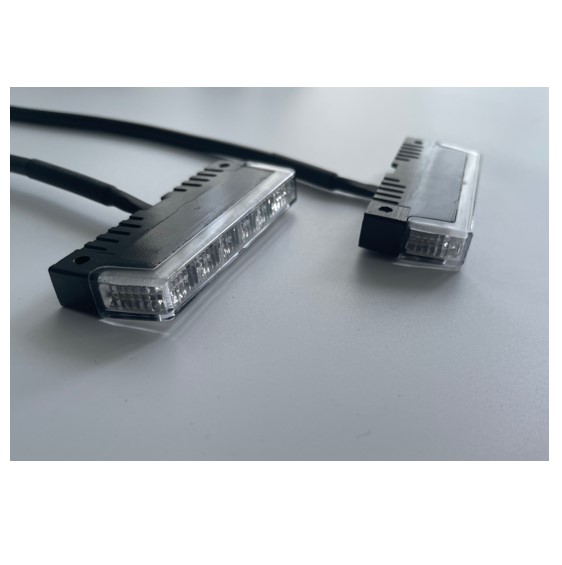 Alternative view of NR6 blitzlampe frontgrill hvid/orange lys med natsænk